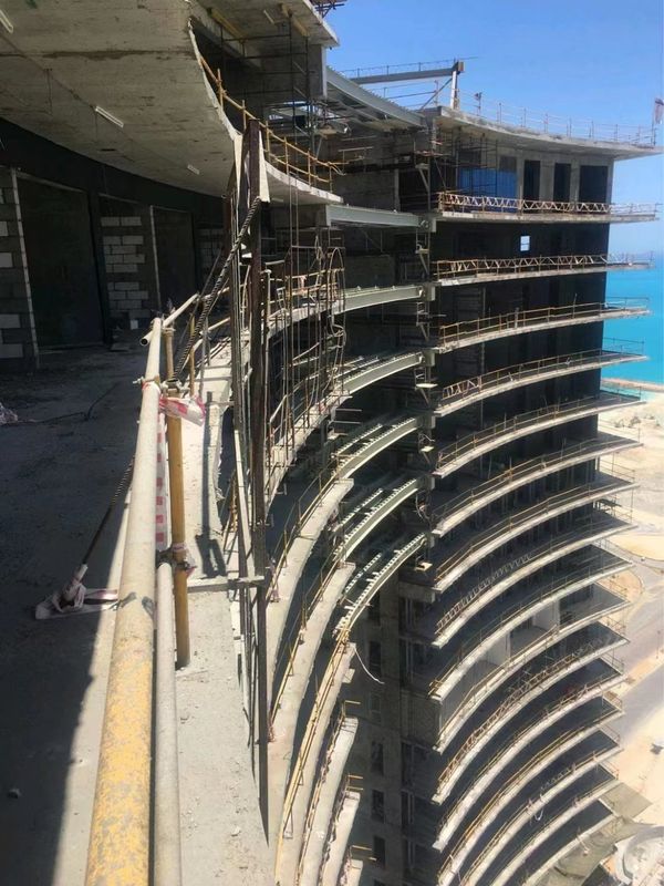 التصميم المعدني الهيكل المستودع الصلب بناء الإطار الفولاذي المجهز المجهز ورشة العمل الصناعية بأسعار معقولة