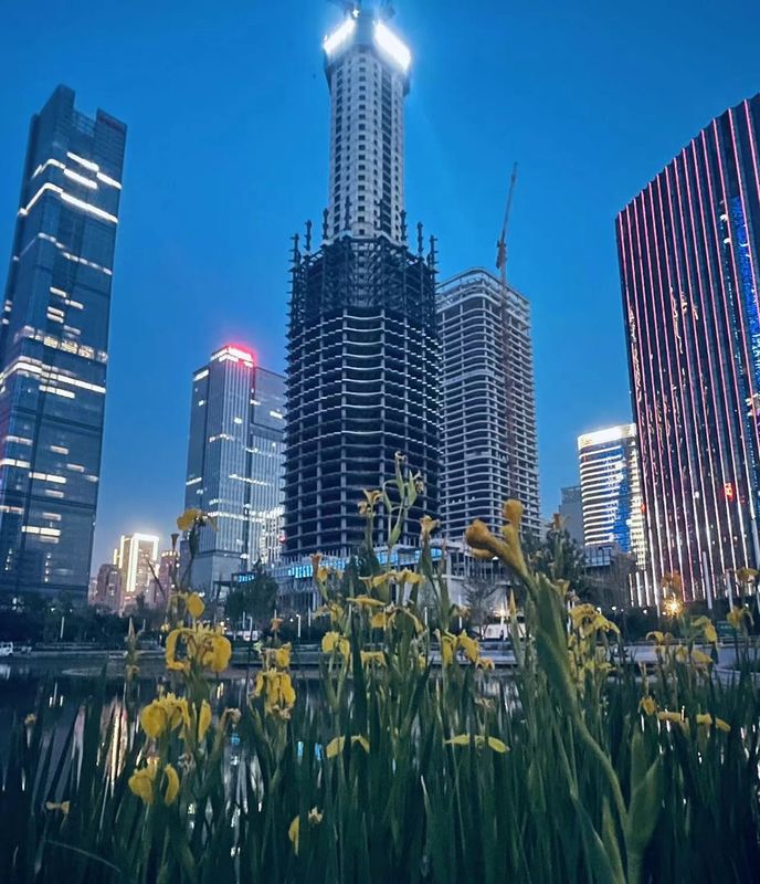 تصميم جميل هيكل فولاذي مبنى فندقية مختلطة فندق/مبنى مكاتبية هيكل فولاذي متصنع مسبق